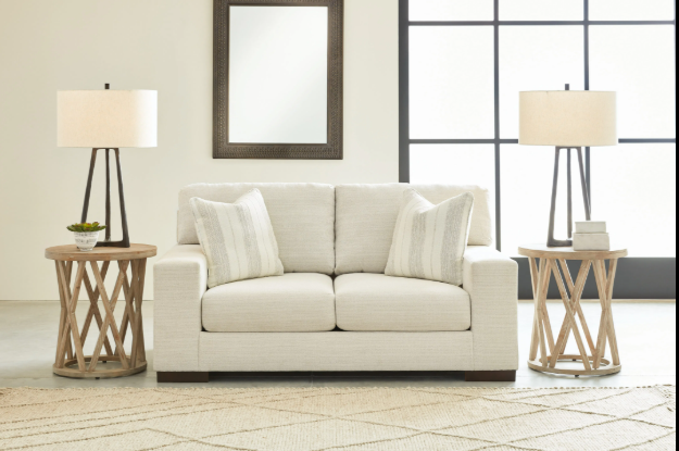 Loveseat Maggie