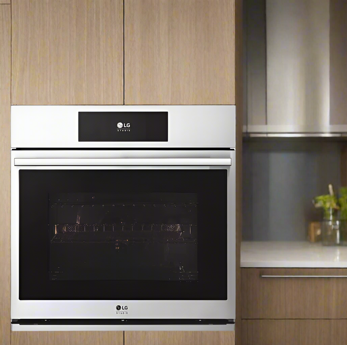 LG STUDIO 4.7 cu. ft. Smart InstaView® Electric Single Built-In Wall Oven with Air Fry & Steam Sous Vide